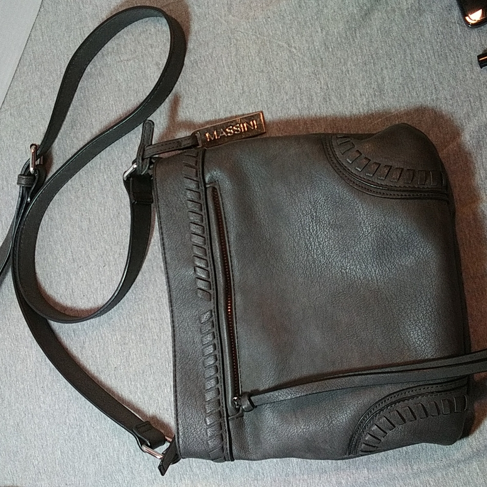 Massini. Crossbody Bag